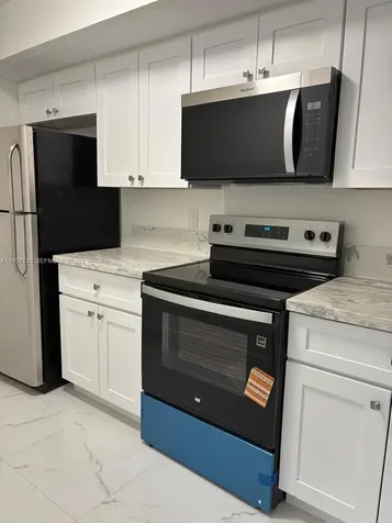 18840 NW 57th Avenue Hialeah FL 33015