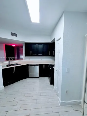 North Lauderdale FL 33068