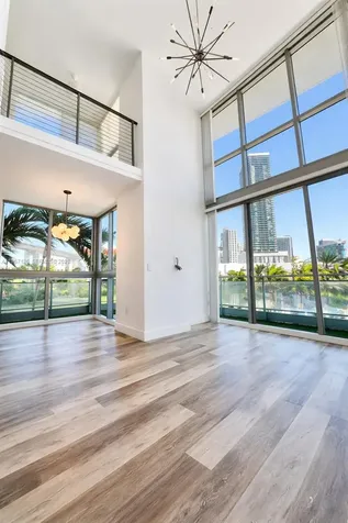 90 SW 3rd Street Miami FL 33130