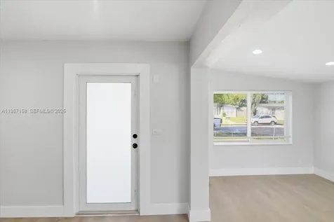 1400 NE 43rd Court Pompano Beach FL 33064