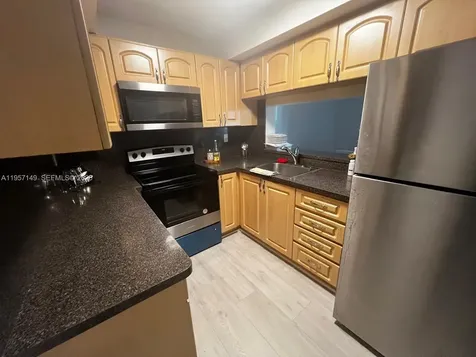 11750 SW 18th Street Miami FL 33175