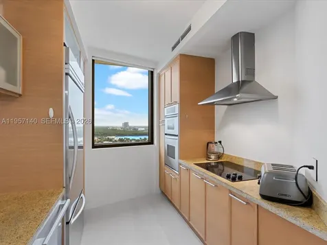 16275 Collins Avenue Sunny Isles Beach FL 33160