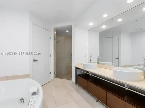 16275 Collins Avenue Sunny Isles Beach FL 33160