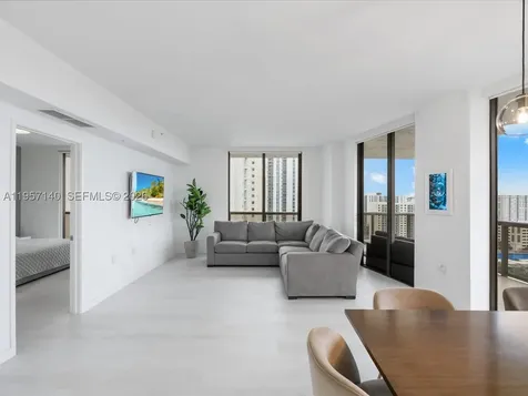 16275 Collins Avenue Sunny Isles Beach FL 33160