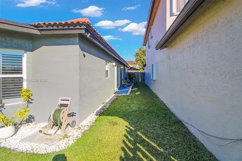 12146 SW 133rd Terrace Miami FL 33186