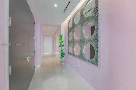3250 NE 188th Street Aventura FL 33180