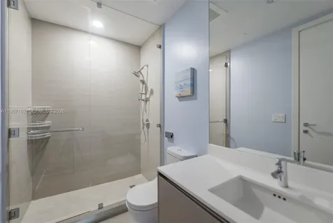 3250 NE 188th Street Aventura FL 33180