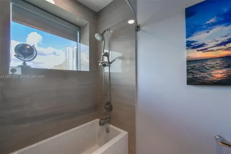 3250 NE 188th Street Aventura FL 33180