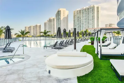 3250 NE 188th Street Aventura FL 33180