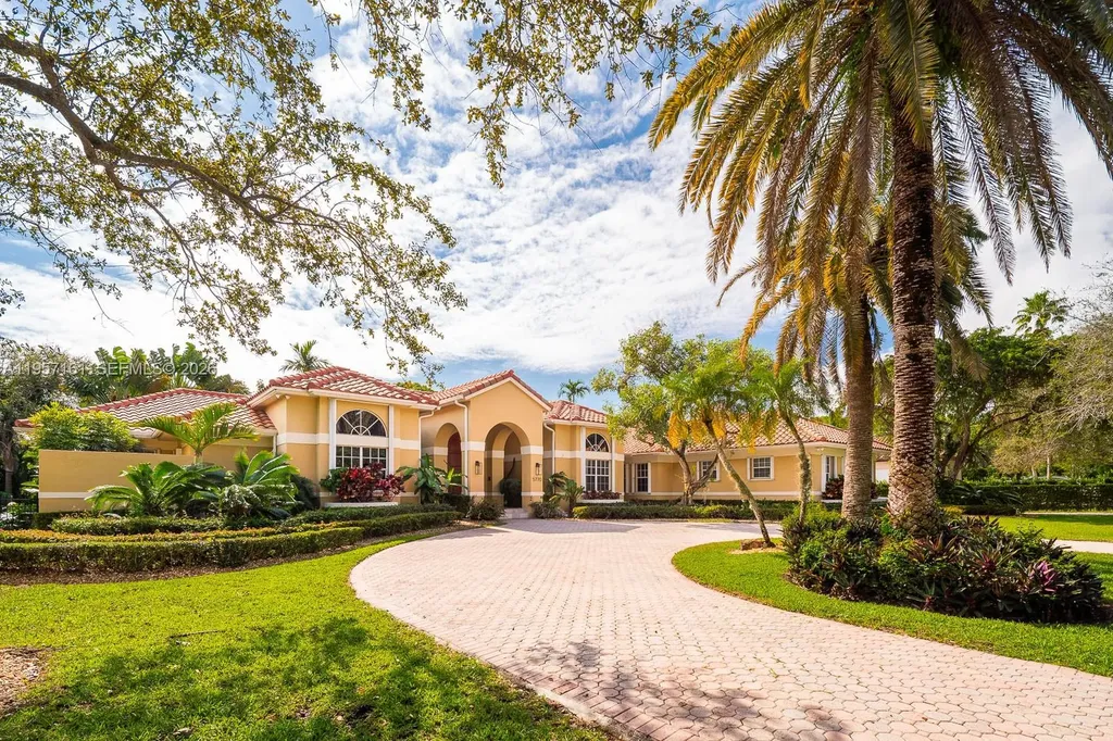 5770 SW 128th Street Pinecrest FL 33156