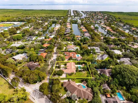 5770 SW 128th Street Pinecrest FL 33156