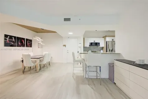 2775 NE 187th Street Aventura FL 33180