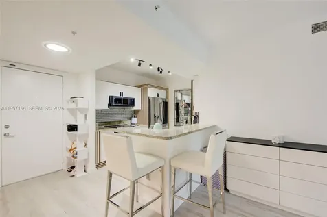 2775 NE 187th Street Aventura FL 33180
