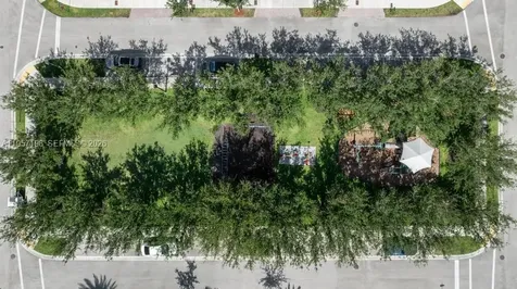 10023 NW 89th Terrace Doral FL 33178