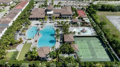 10023 NW 89th Terrace Doral FL 33178
