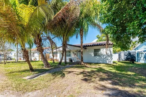 2331 Coolidge Street Hollywood FL 33020