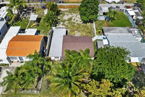 2331 Coolidge Street Hollywood FL 33020