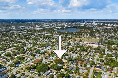 2331 Coolidge Street Hollywood FL 33020