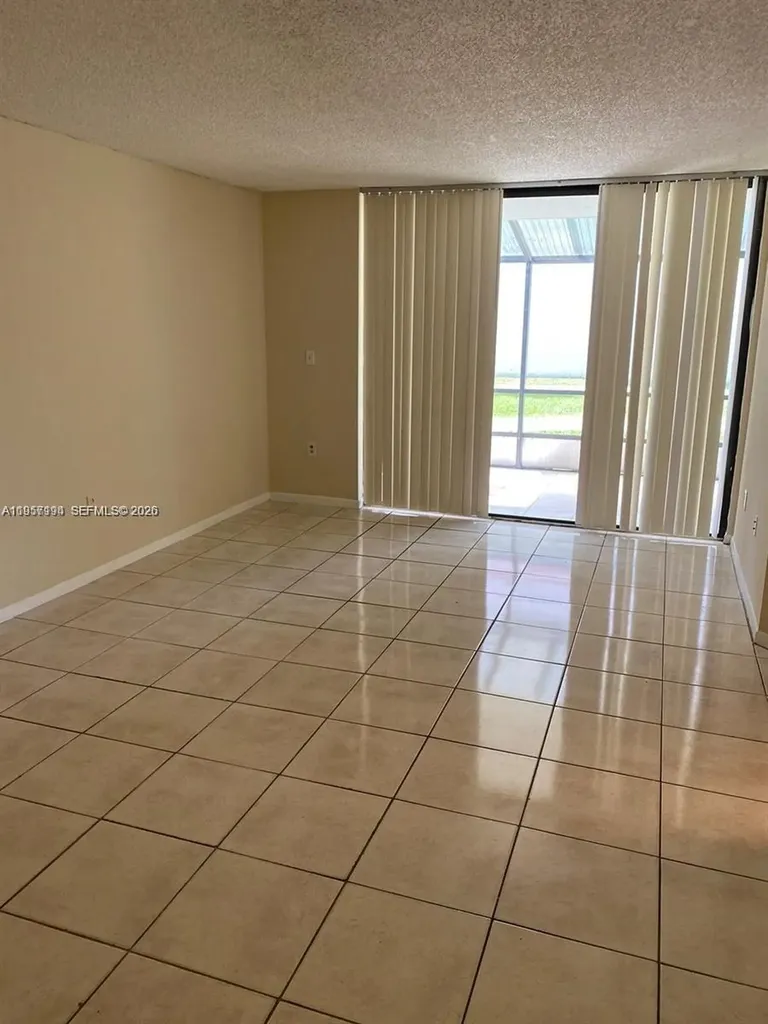 8215 SW 152nd Avenue Miami FL 33193