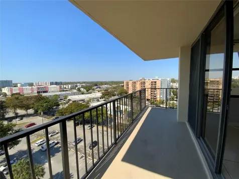 1470 NE 123rd Street North Miami FL 33161