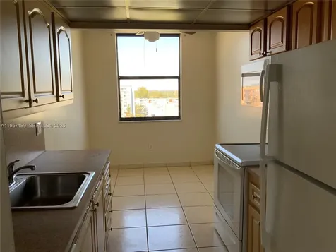 1470 NE 123rd Street North Miami FL 33161