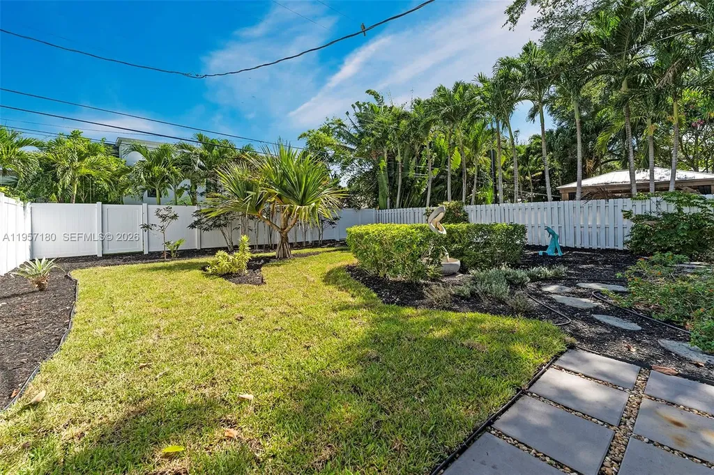 801 SE 7th Street Fort Lauderdale FL 33301
