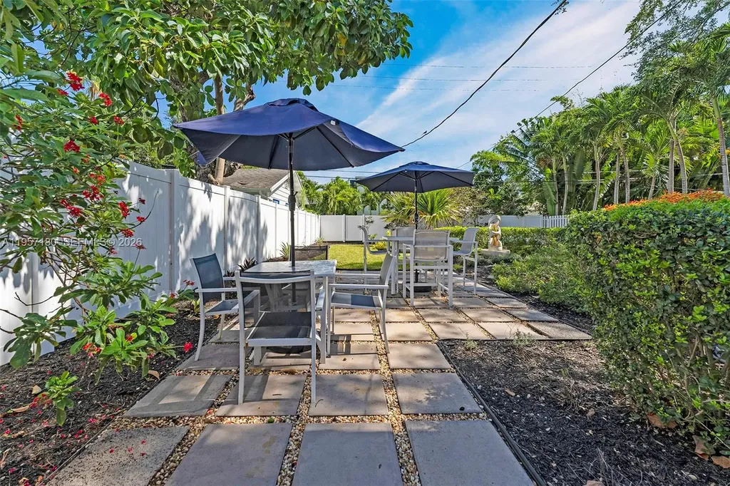 801 SE 7th Street Fort Lauderdale FL 33301