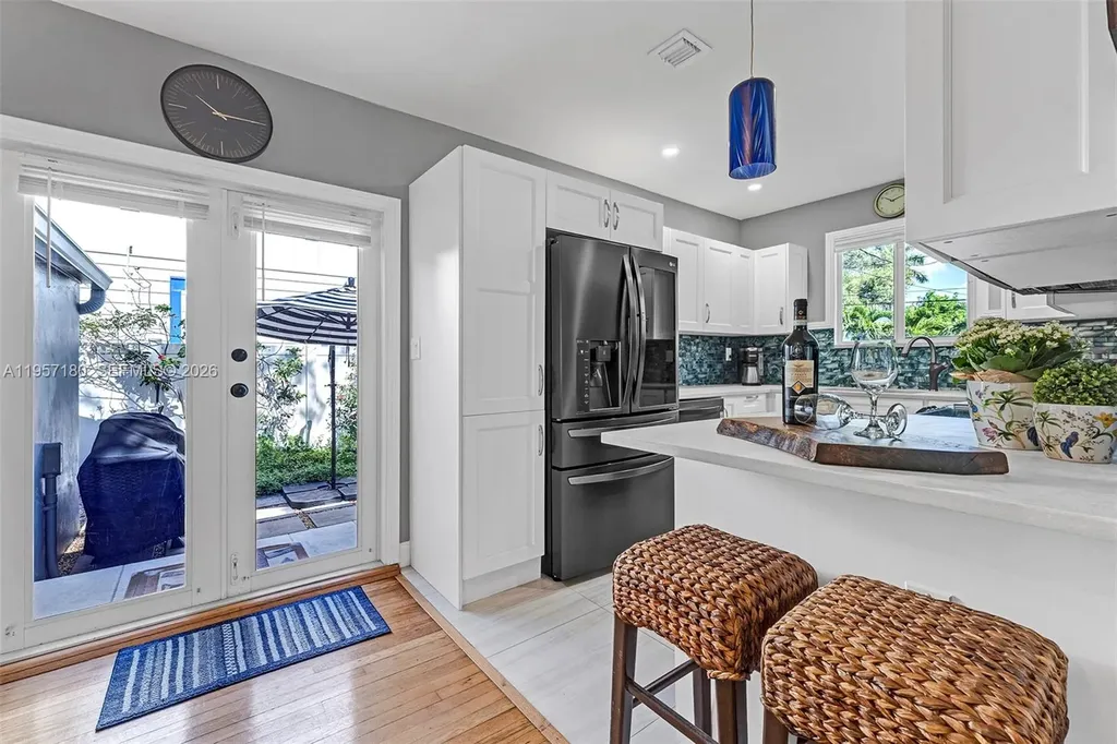 801 SE 7th Street Fort Lauderdale FL 33301