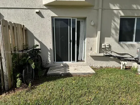 2931 SE 12th Road Homestead FL 33035