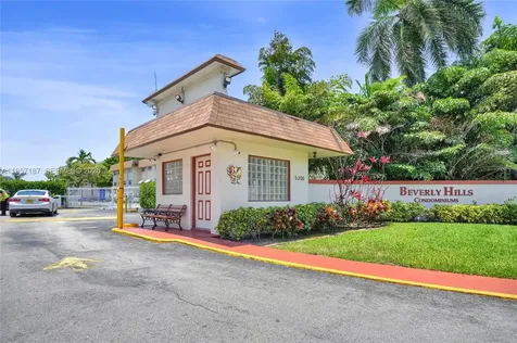 5300 Washington Street Hollywood FL 33021