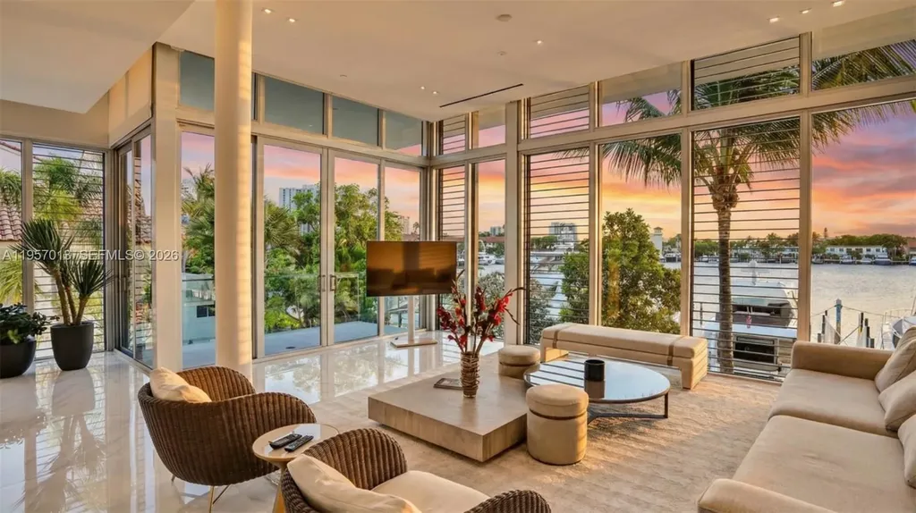 3750 Yacht Club Drive Aventura FL 33180