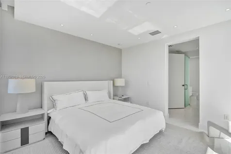 3750 Yacht Club Drive Aventura FL 33180