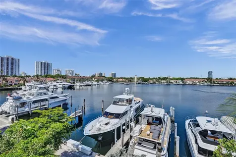 3750 Yacht Club Drive Aventura FL 33180