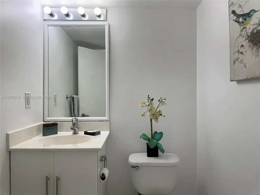 3000 S Ocean Drive Hollywood FL 33019
