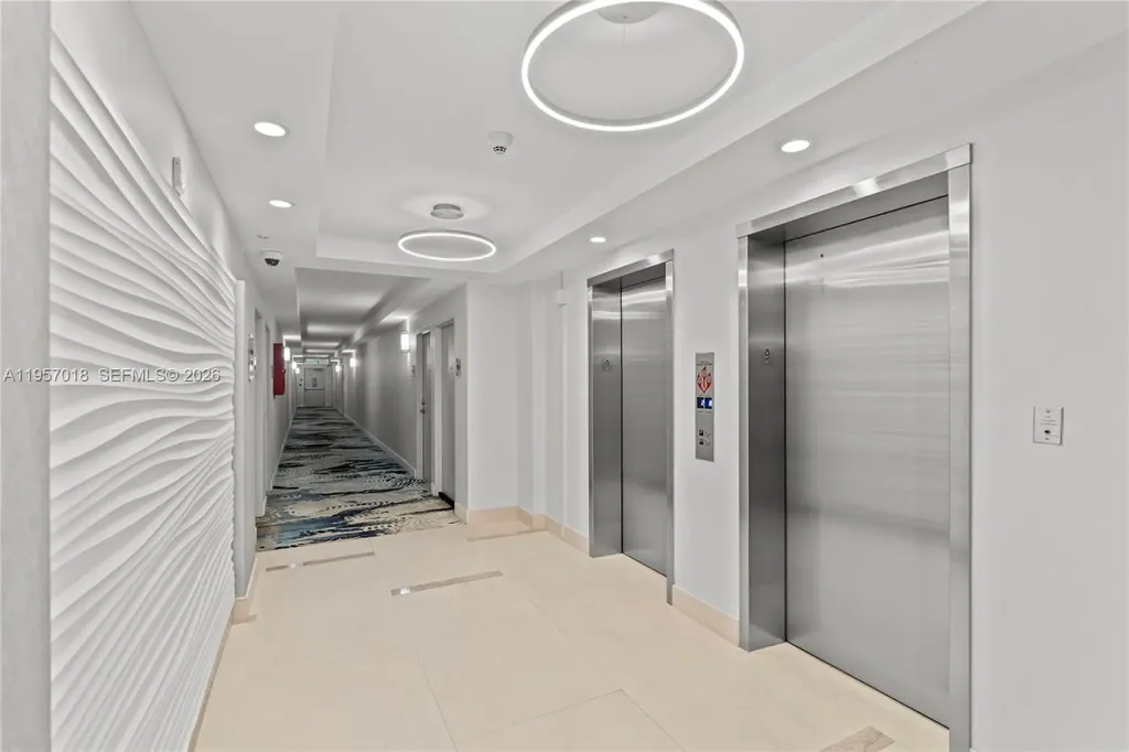 3000 S Ocean Drive Hollywood FL 33019
