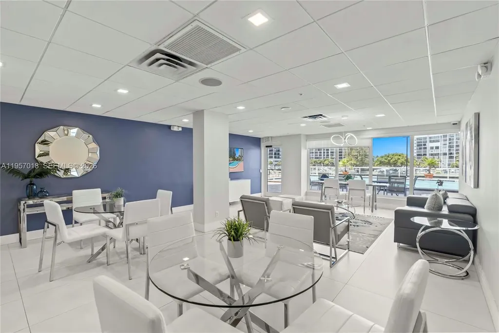 3000 S Ocean Drive Hollywood FL 33019