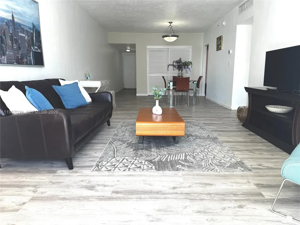 3000 S Ocean Drive Hollywood FL 33019