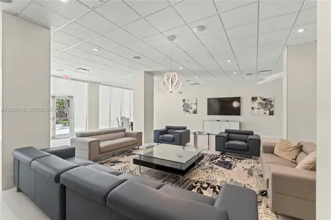 3000 S Ocean Drive Hollywood FL 33019