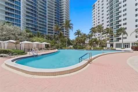 3000 S Ocean Drive Hollywood FL 33019