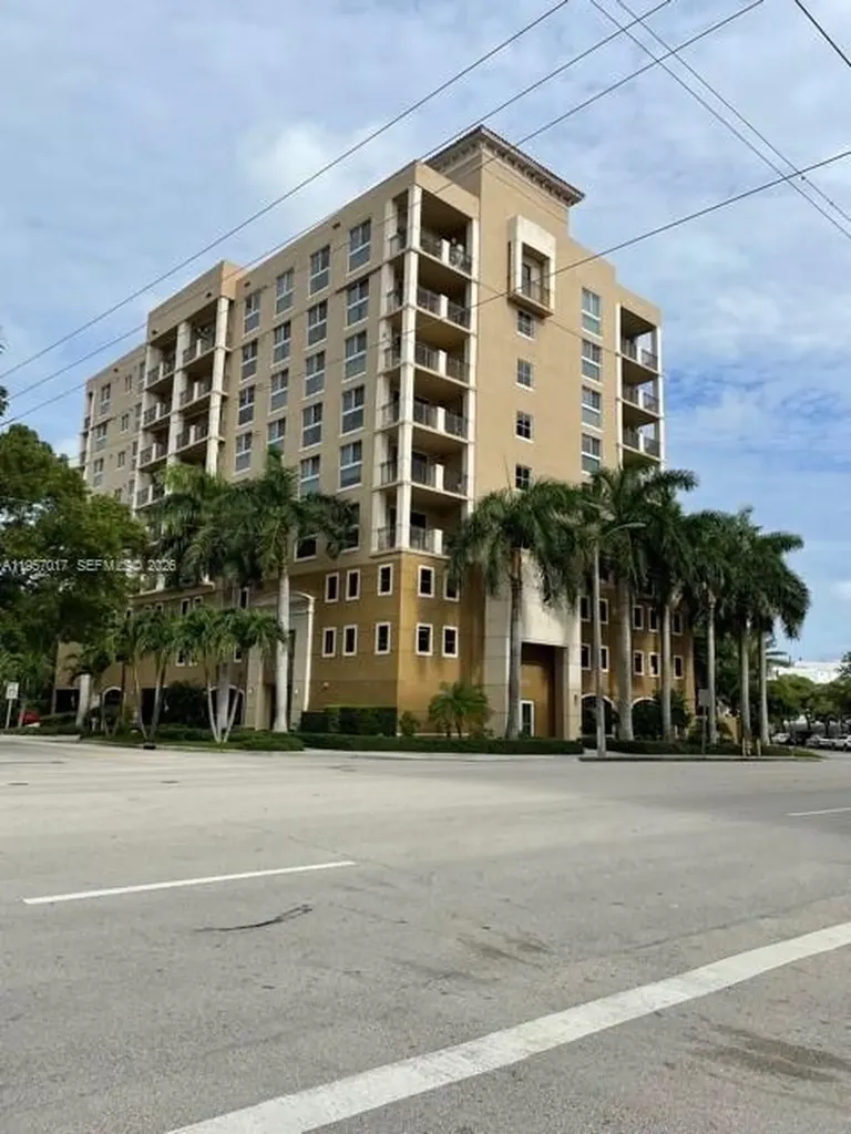 2650 SW 37th Avenue Miami FL 33133