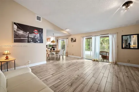 10873 NW 10th Place Coral Springs FL 33071