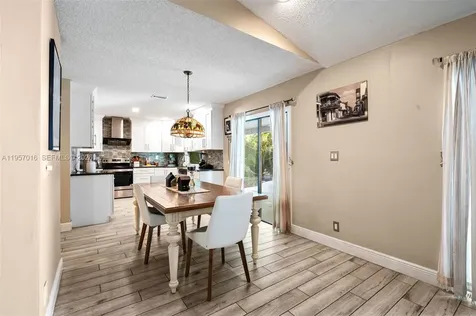 10873 NW 10th Place Coral Springs FL 33071