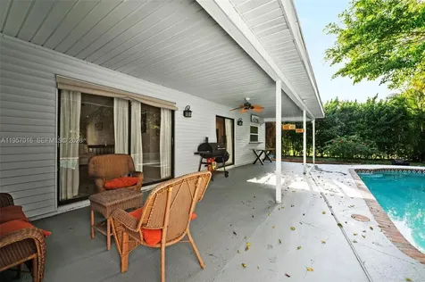 10873 NW 10th Place Coral Springs FL 33071
