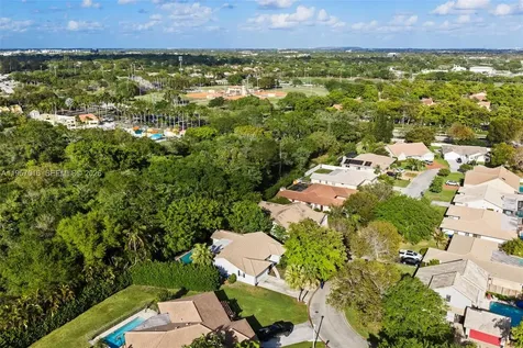 10873 NW 10th Place Coral Springs FL 33071
