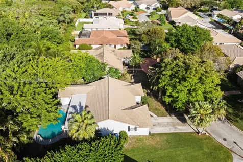 10873 NW 10th Place Coral Springs FL 33071