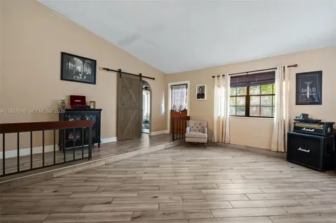 10873 NW 10th Place Coral Springs FL 33071