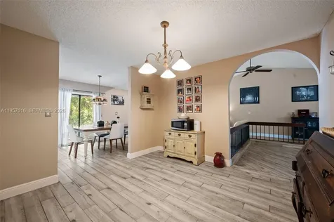 10873 NW 10th Place Coral Springs FL 33071