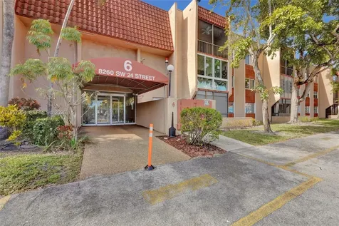 8260 SW 24th Street North Lauderdale FL 33068