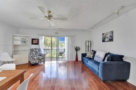 8260 SW 24th Street North Lauderdale FL 33068