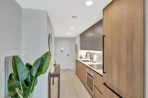580 72nd Street Miami Beach FL 33141